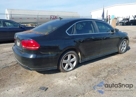2013 Volkswagen Passat 2.5L Se from USA, damaged, VIN 1VWBH7A31DC064326